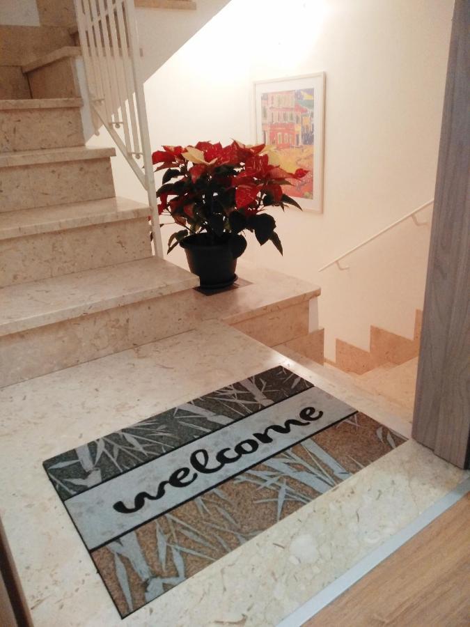 Alcamo Rooms Con Garage Privato Extérieur photo